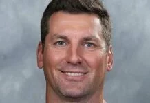 Avalanche should buy out Francois Beauchemin if he’s unwilling to waive his no trade clause Francois Beauchemin